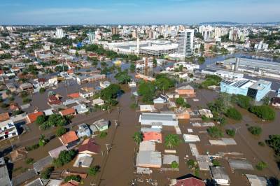 Doações aos atingidos pelas enchentes no RS podem ser entregues no quartel da BM em Santo Ângelo