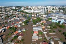 Doações aos atingidos pelas enchentes no RS podem ser entregues no quartel da BM em Santo Ângelo