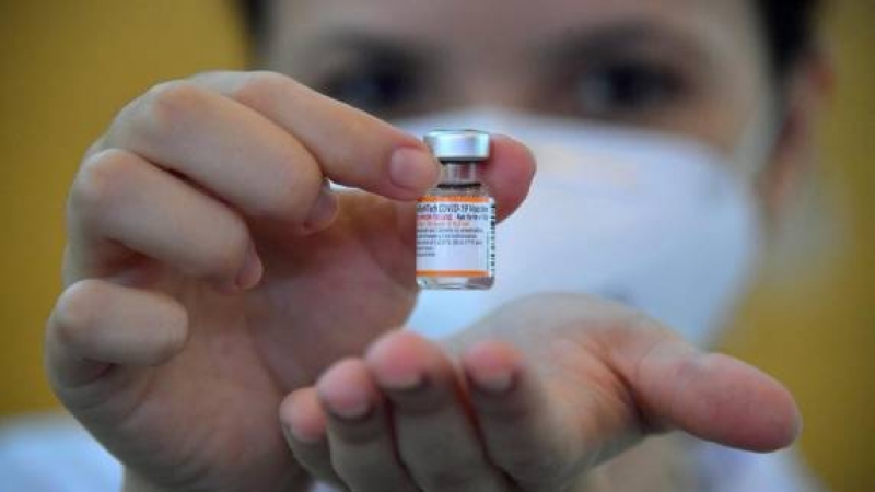 Municípios aguardam orientações para iniciar aplicação de quarta dose de vacina em idosos
