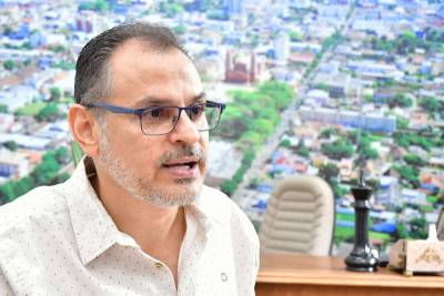 Vice-prefeito justifica criação de sala na secretaria de Saúde e acusa servidores