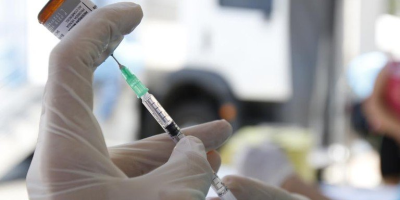 Temor de crise sanitária cresce nos EUA em meio a contexto crítico de vacinação