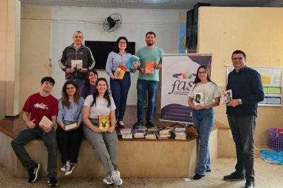 Fase e URI incentivam a leitura entre jovens de Santo Ângelo