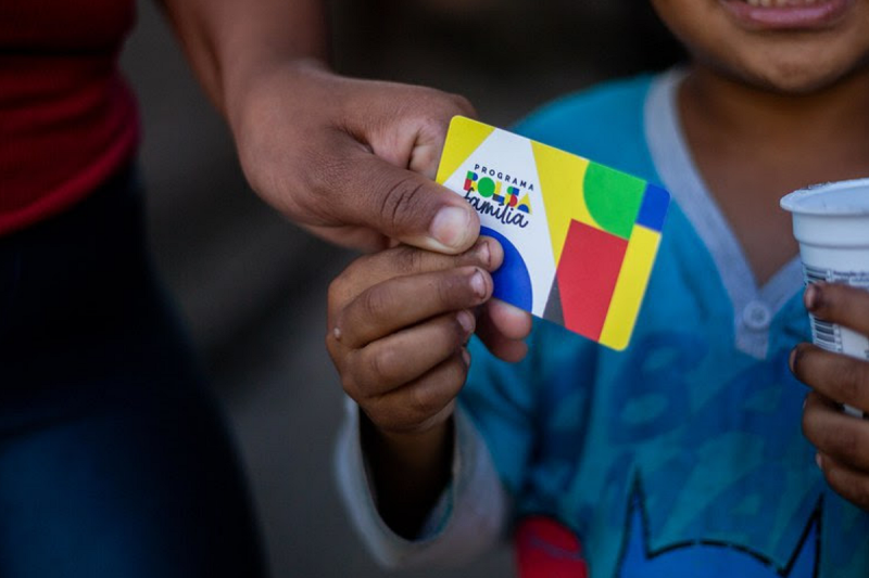 Em 12 anos, quase metade dos jovens do Bolsa Família atingiu a autonomia e deixou o Cadastro Único, revela pesquisa