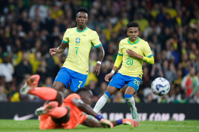 Brasil vence Senegal por 2 a 0 em amistoso e confirma evolução sob comando de Ancelotti