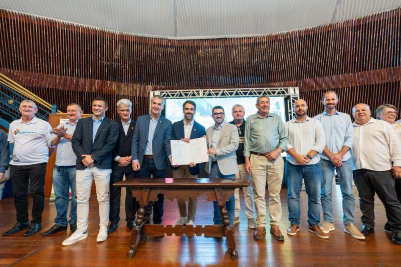 Em Santo Ângelo, Governador Eduardo Leite anuncia mais de 16,6 milhões em recursos para novos municípios da AMM