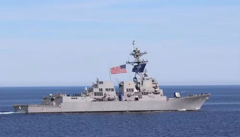 EUA interceptam e atacam navio cargueiro do Irã que tentou furar bloqueio naval