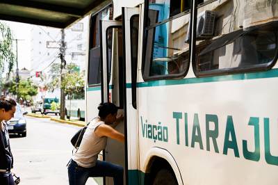 Decreto vai ampliar prazo para troca de passagens azuis