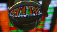 Ibovespa fecha em queda pela 5ª sessão seguida com expectativa por juros