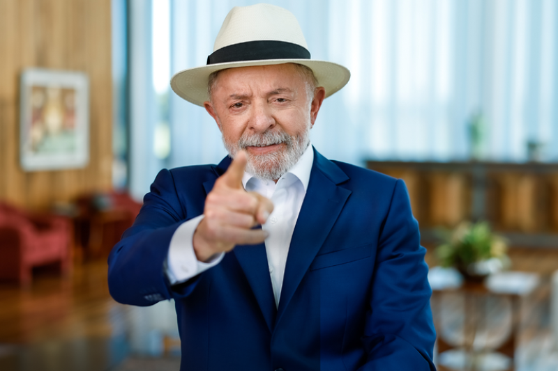 Em fala do 1º de Maio, Lula apoia fim da jornada 6X1