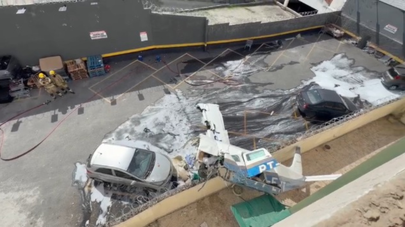Piloto relatou dificuldade em manter subida e declarou emergência antes de queda de avião em BH
