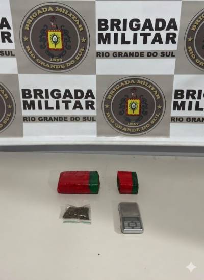 Brigada Militar de Ijuí prende mulher em flagrante delito por Tráfico de Entorpecentes