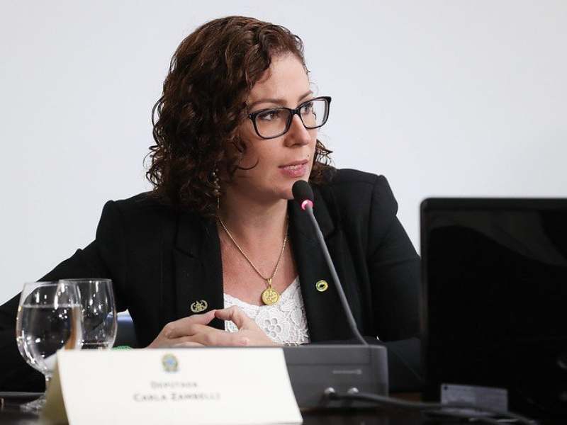 Moraes determina que Itamaraty providencie condições para a extradição de Zambelli