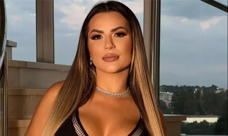 Influencer Deolane Bezerra é presa em operação contra o PCC em SP