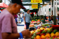 IPCA-15 sobe 0,62% em maio, puxado por alimentos e conta de luz