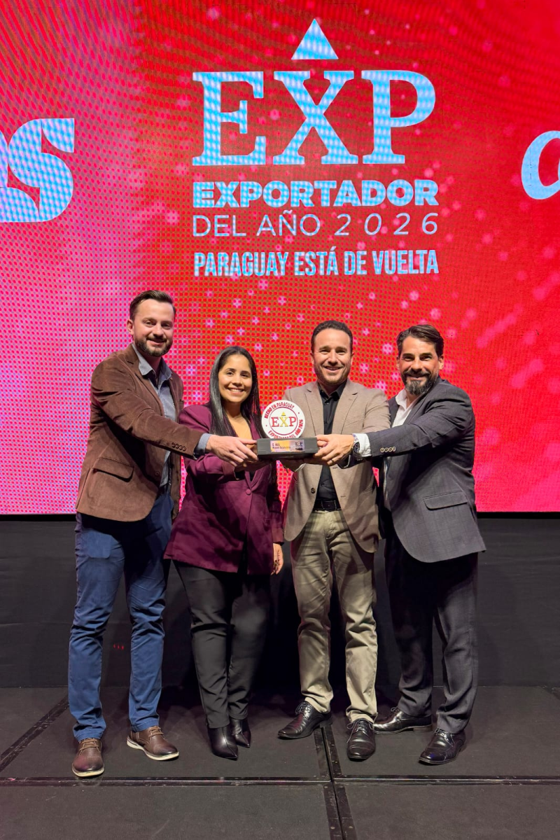 Empresa C.Vale é homenageada em premiação realizada na capital paraguaia
