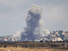 Israel lança novos bombardeios no sul do Líbano e suas tropas avançam