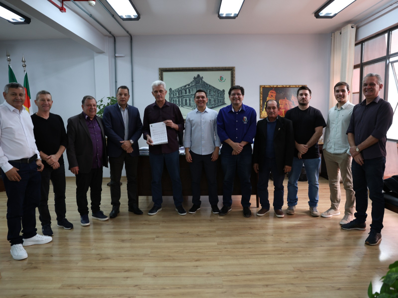Prefeitura convida Luciano Hang para discutir possível instalação da Havan em Santo Ângelo