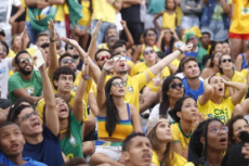 Governo Federal libera servidores em dias de jogos do Brasil na Copa; veja regras