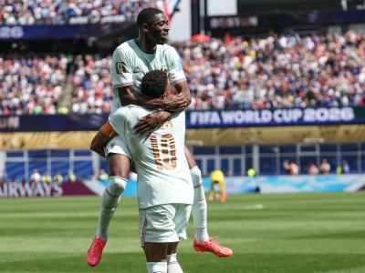 Com hat-trick de Dembélé, França goleia a Noruega por 4 a 1 e termina em primeiro do Grupo I