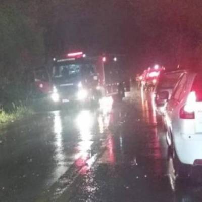 Acidente deixa dois mortos e 16 feridos em Caxias do Sul 