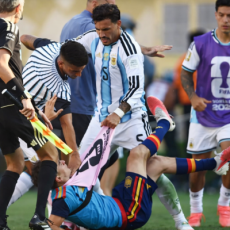 Fifa abre investigação contra Argentina por confusão na final da Copa