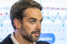 Sem vetos, Eduardo Leite sanciona LDO de 2027 com déficit previsto de R$ 4,8 bilhões