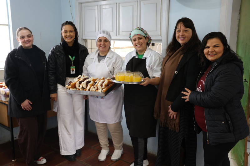 Salsichão da agricultura familiar chega às escolas municipais