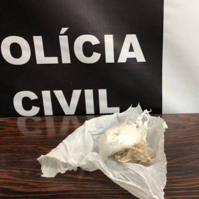 Polícia Civil prende jovem com cocaína em Entre-Ijuís 