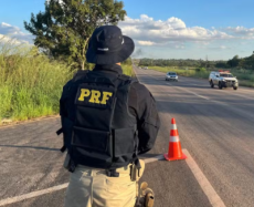 PRF apreende 121 quilos de maconha em carro transportado por guincho em Frederico Westphalen