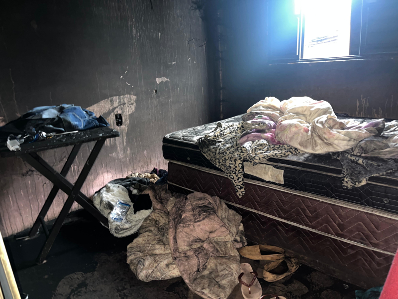 Irmão de vítima relata cenário após incêndio no bairro Harmonia, em Santo Ângelo