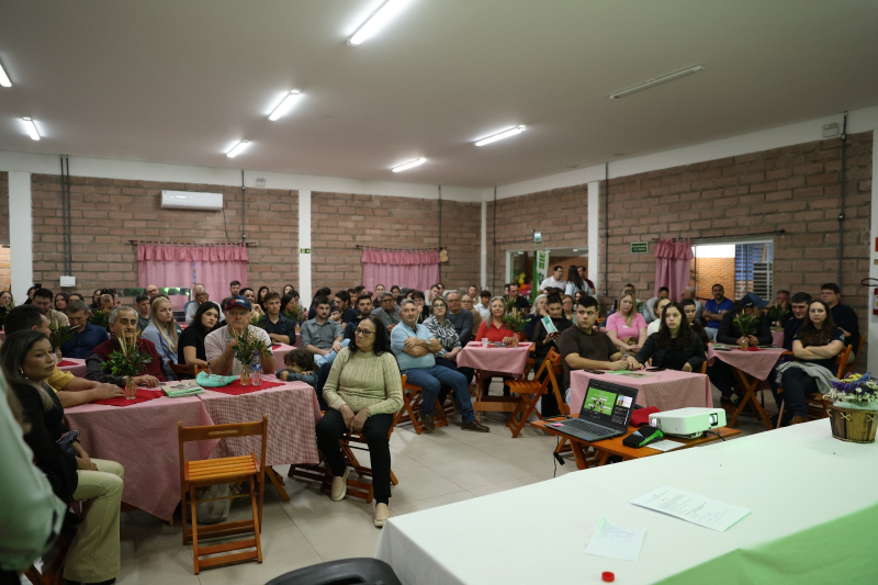 VI Semana Municipal da Agricultura Familiar é encerrada com Dia de Campo no IFFar
