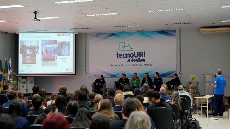 Mostra Educacional marca encerramento de etapa do projeto MakerHub