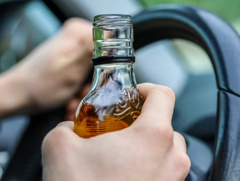 PL prevê 10 anos sem CNH para motorista alcoolizado que causar morte