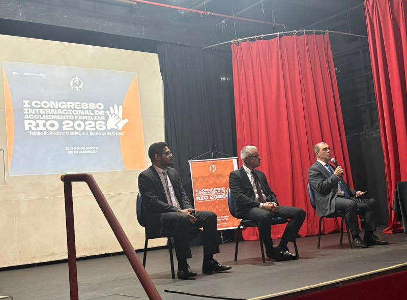 Professor de Direito da URI e juiz de Santo Ângelo palestra em congresso internacional