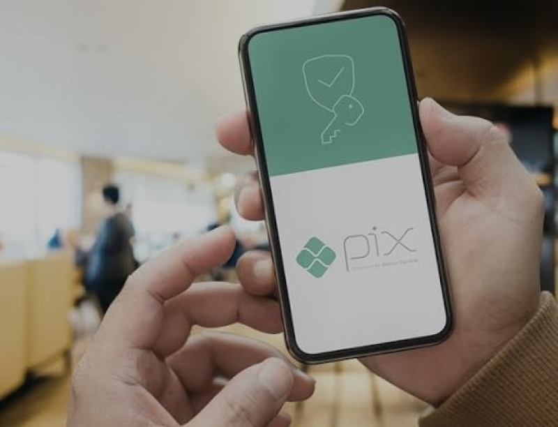 Pix fora do ar? Sistema de pagamentos apresenta instabilidade neste domingo