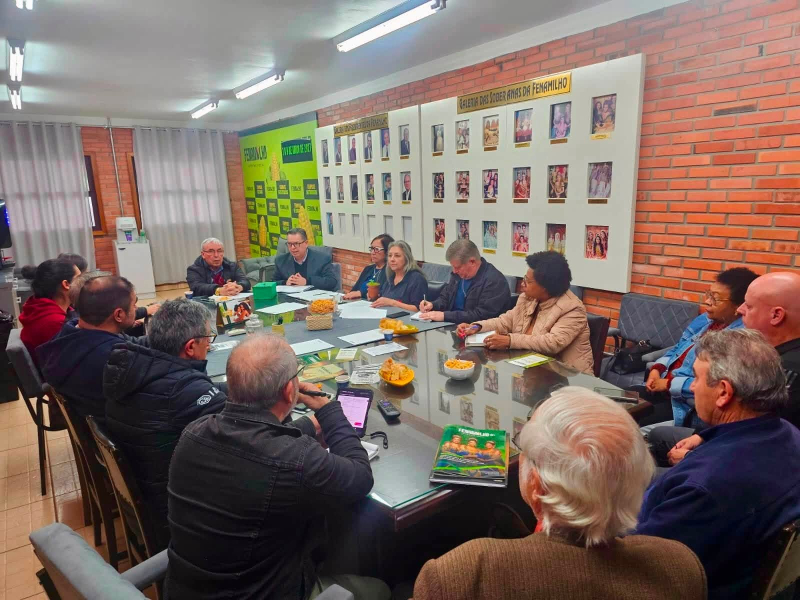 Fenamilho atualiza Regimento Interno e reorganiza comissões