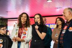 Juliana Brizola participa de grande ato político em Caxias do Sul