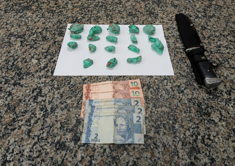 Homem é preso por tráfico de drogas no bairro Cohab, em Santo Ângelo