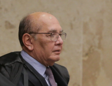 Gilmar decide que reajuste de Lula ao Bolsa Família não viola lei eleitoral