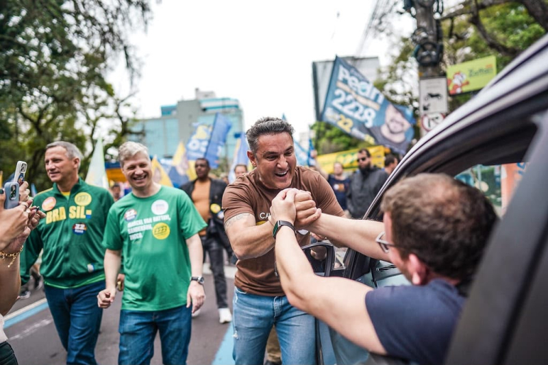 Zucco faz campanha em Porto Alegre e Região Metropolitana a uma semana do primeiro turno