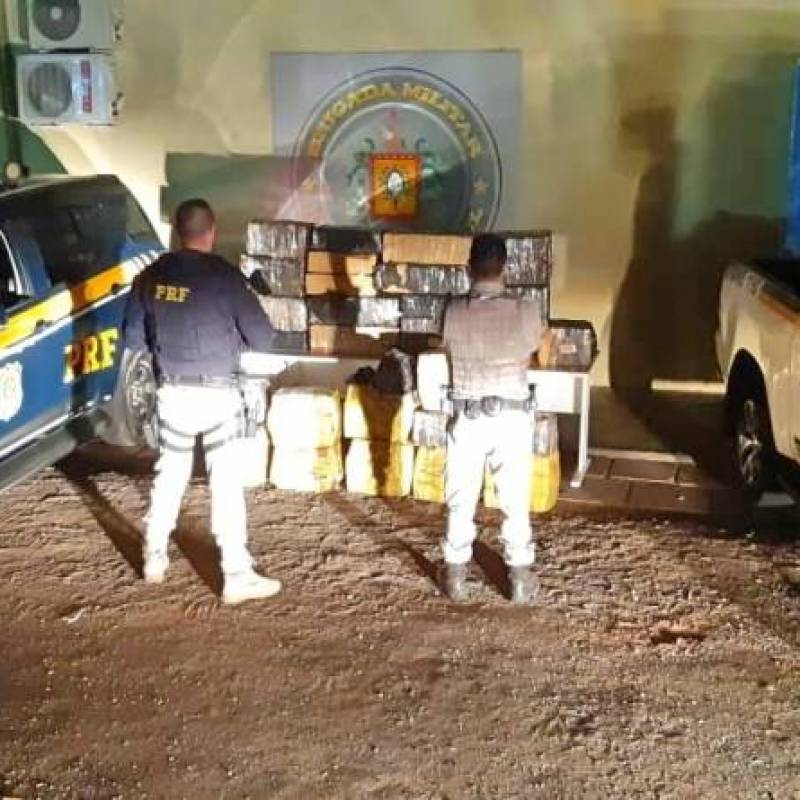 Seis traficantes são presos com quase uma tonelada de maconha