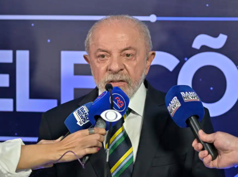 TSE: Lula autoriza quebra de sigilo bancário se Flávio fizer o mesmo