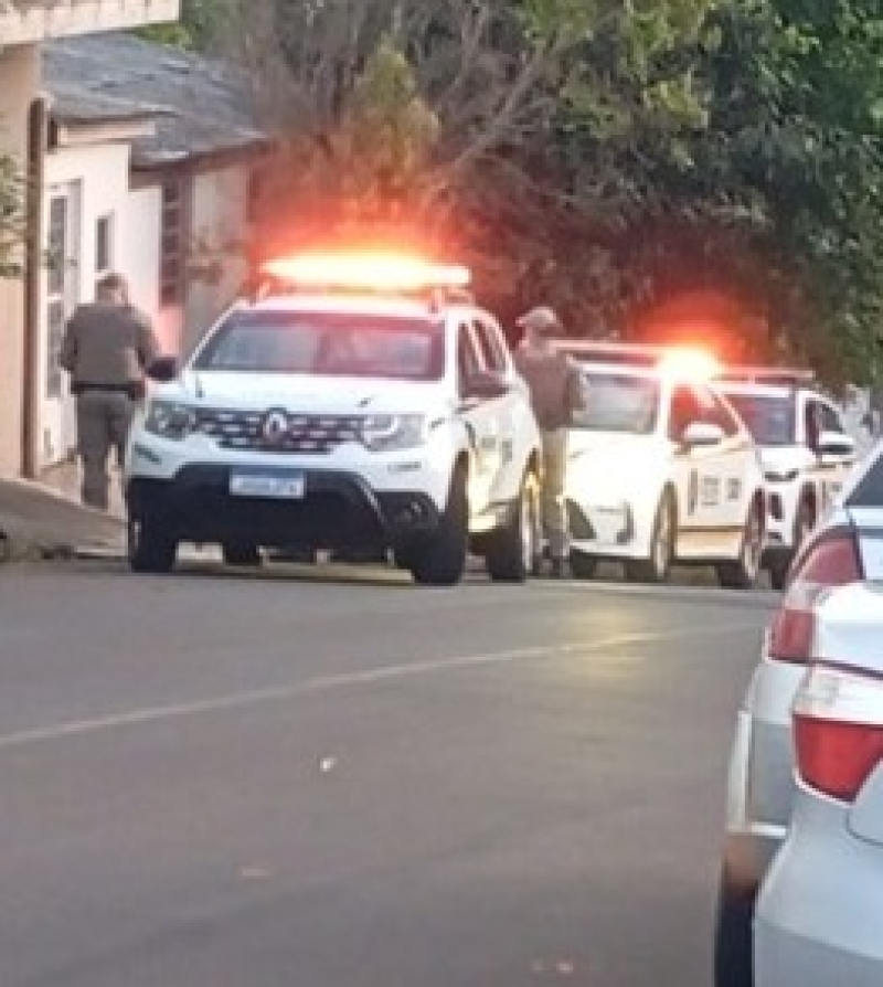 Homem atira contra loja de confecções em tentativa de homicídio no bairro Neri Cavalheiro, em Santo Ângelo
