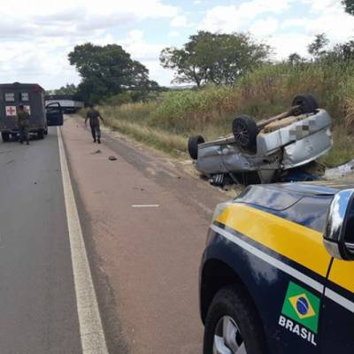 Carreta de Uruguaiana se envolve em acidente com morte na BR-290