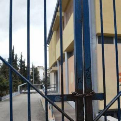 Quase 300 milhões de estudantes estão sem aula no mundo por causa do coronavírus