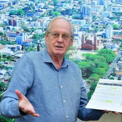 Bruno Hesse anuncia saída do PDT