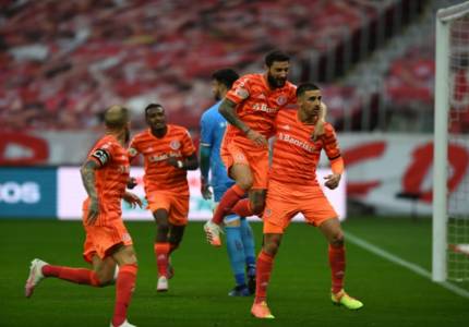 Colorado empata com o Bahia no Beira-Rio