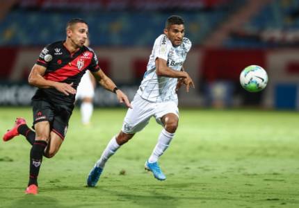 Fora de casa, Grêmio empata com o Atlético-GO