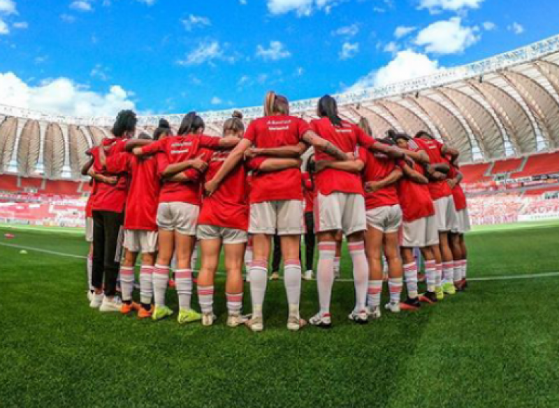 Gurias coloradas empatam, mas são eliminadas do Campeonato Brasileiro