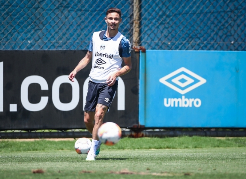 Grêmio busca classificação na Libertadores diante do Santos